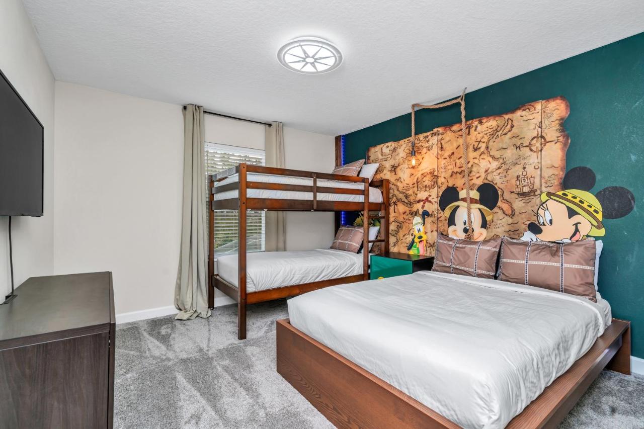 Private Pool Themed Bedrooms Free Waterpark 基西米 外观 照片